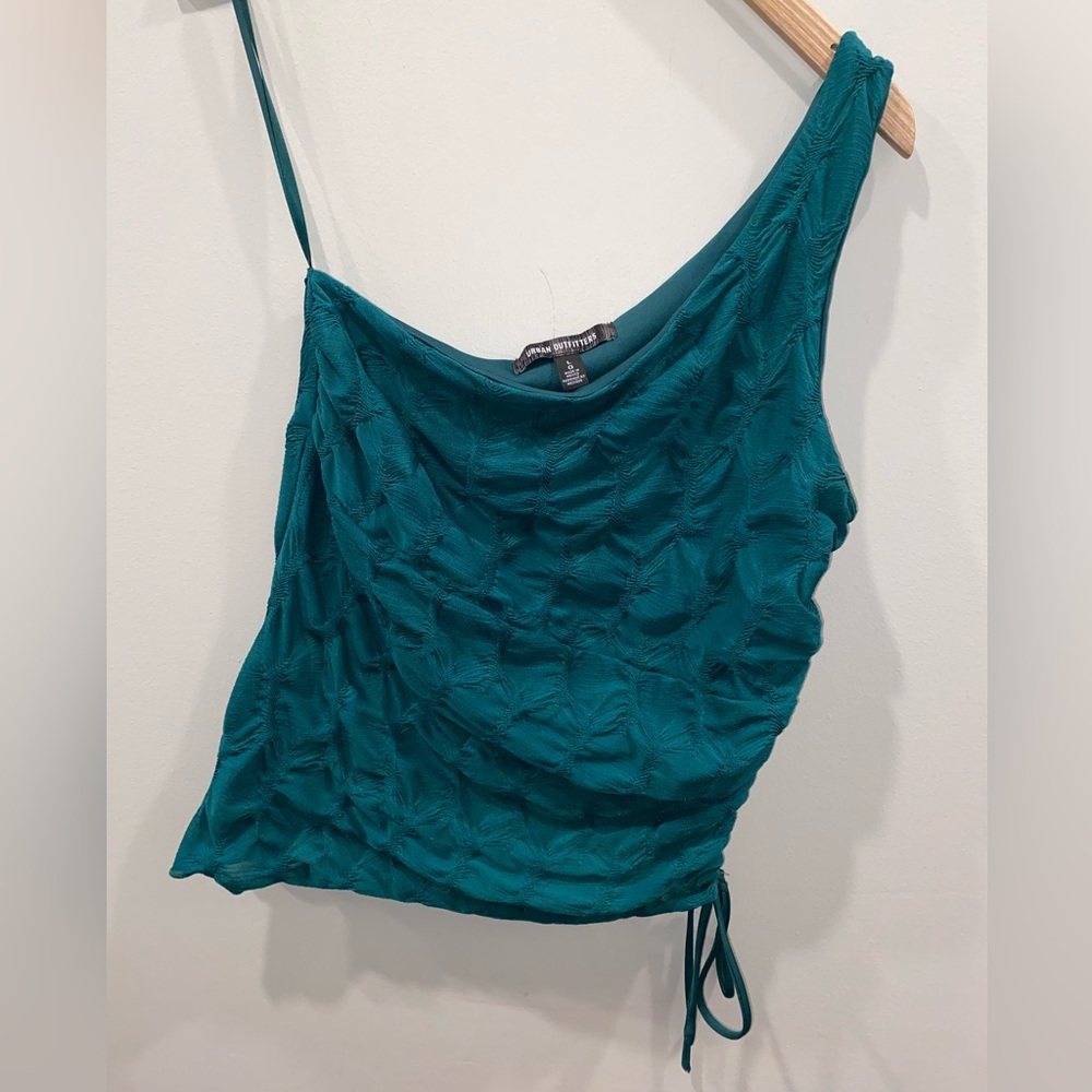 Urban Outfitters Textured Green One Shoulder Cropped Tank Top Women’s Large